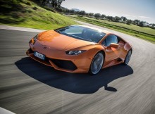 Lamborghini Huracan rear-wheel-drive version planned