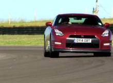 Nissan GT-R vs BMW M5 on the race track