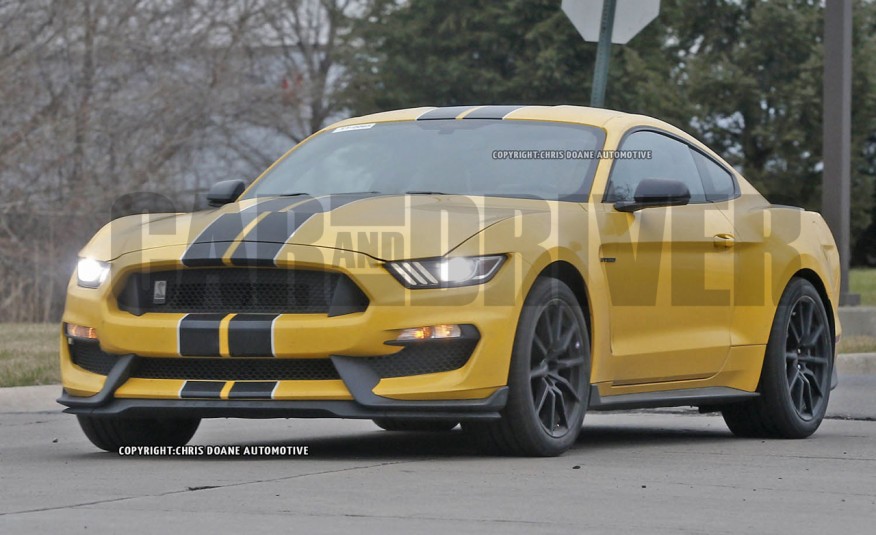 Ford Mustang GT350, GT350R Caught Testing