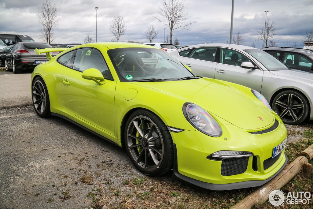 50 Shades of the Porsche 911 GT3