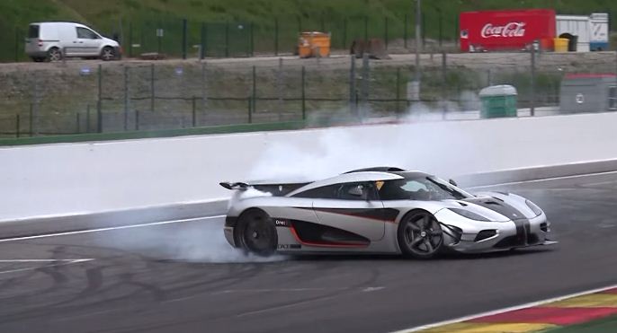 Koenigsegg One:1 Crashes at Spa. Almost.
