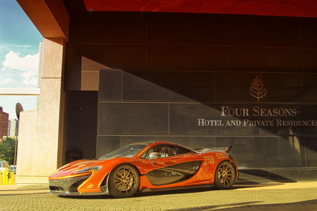 Mclaren P1 goldRush Rally