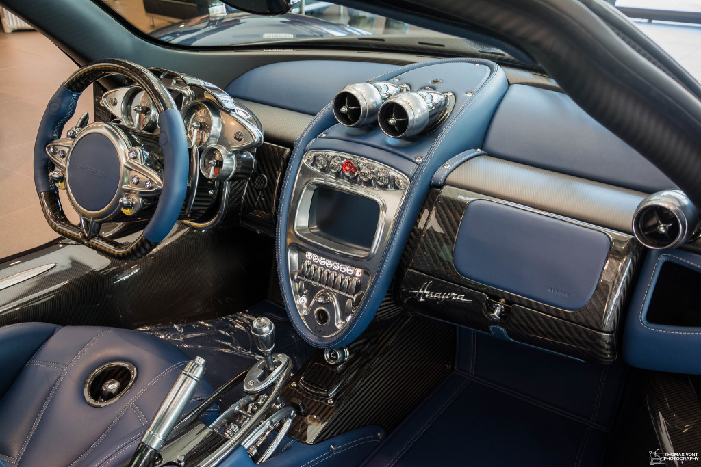 Pagani Huayra 730S Edition interior 1