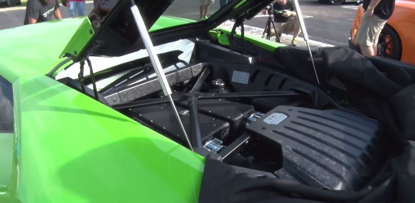 Twin Turbo Lamborghini Huracan engine