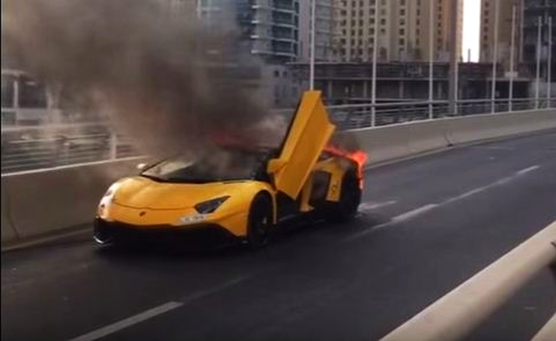 Lamborghini Aventador SV catches fire in Dubai