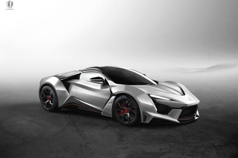 W Motors Fenyr SuperSport