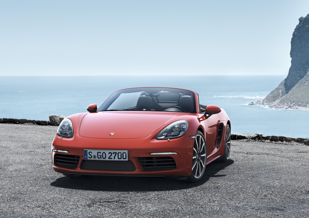 2017 Porsche 718 Boxster S-1