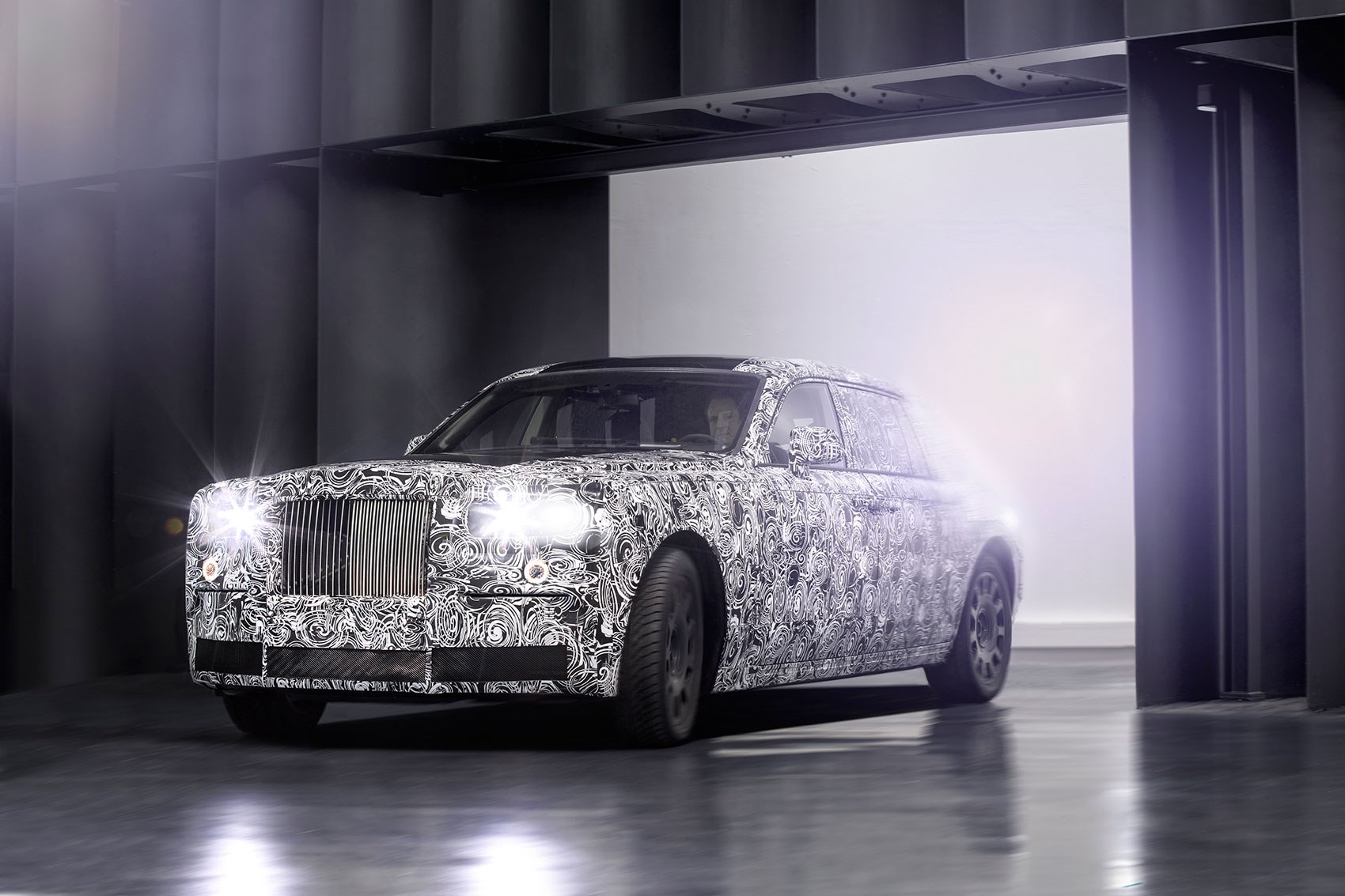 2018 Rolls Royce Phantom Prototype Revealed: Official Image