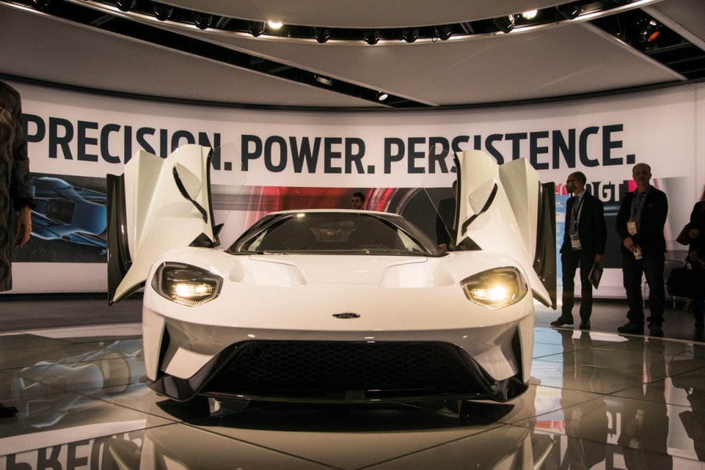 Ford GT- 2016 Detroit Auto Show-9