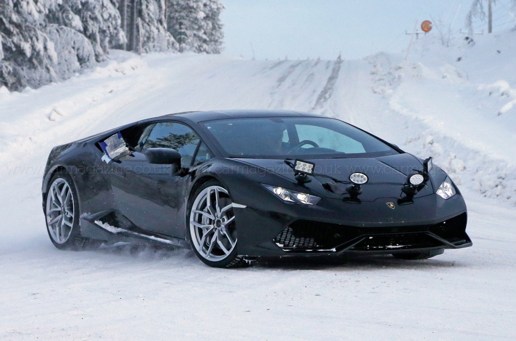 Lamborghini Huracan Superleggera Spotted in the Snow