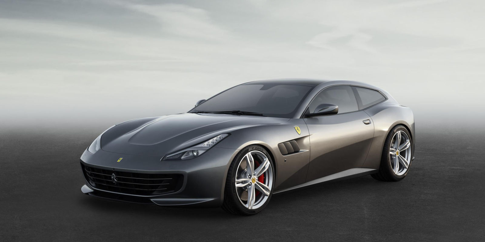2016 Ferrari GTC4Lusso Revealed Ahead of Villa d’Este Concours