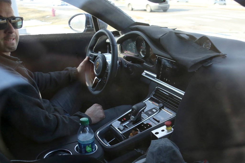 2017 Porsche Panamera caught testing in the US- interior-1
