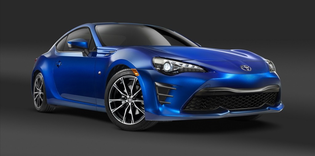 2017 Toyota GT86- 2016 NY Auto Show-1
