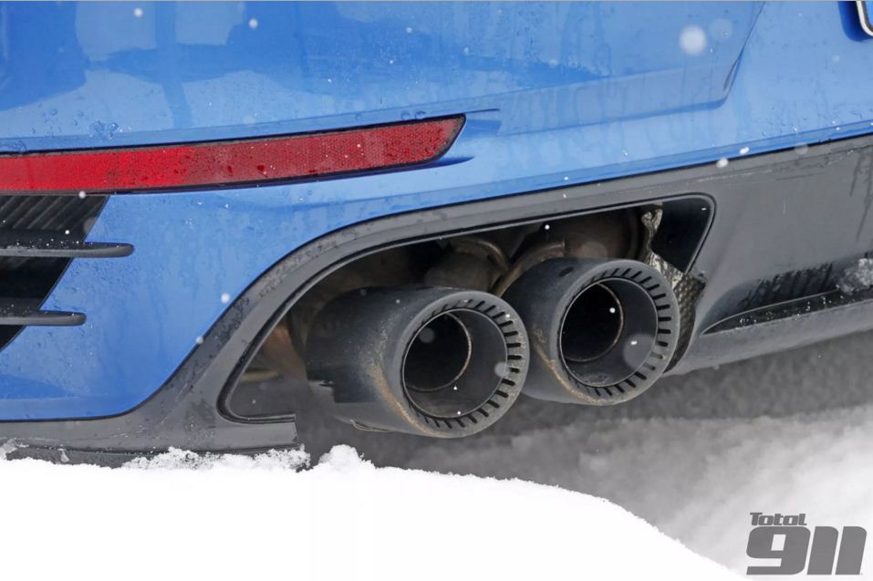 Porsche 911 GT2 RS Prototype spotted in Sweden-4