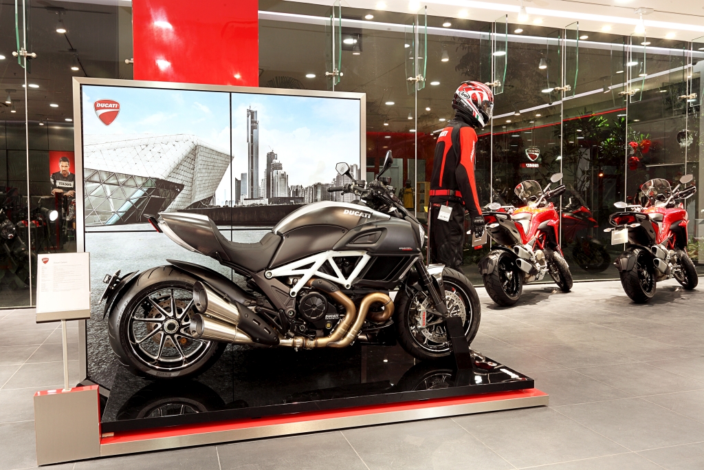 Pune gets its first Ducati dealership-5