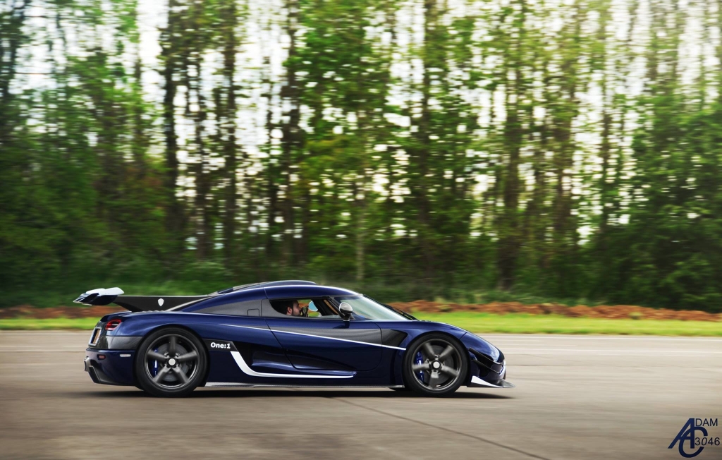 Koenigsegg One:1 Sets New Top Speed Record at VMax200