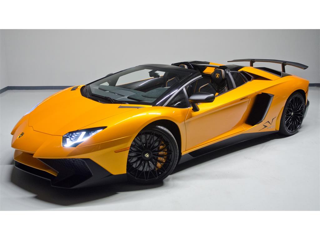 Lamborghini Aventador SV Roadster For Sale in the US