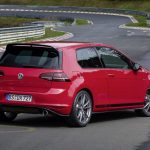 VW Golf GTI Clubsport S- FWD Nurburgring Record-5