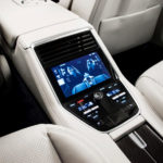 2017 Porsche Panamera interior-1
