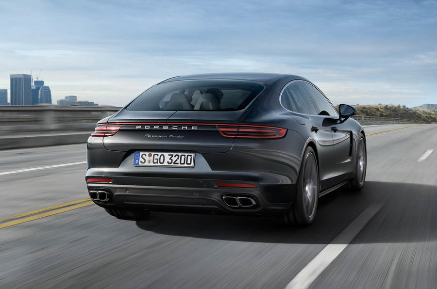 Porsche Panamera Turbo-1