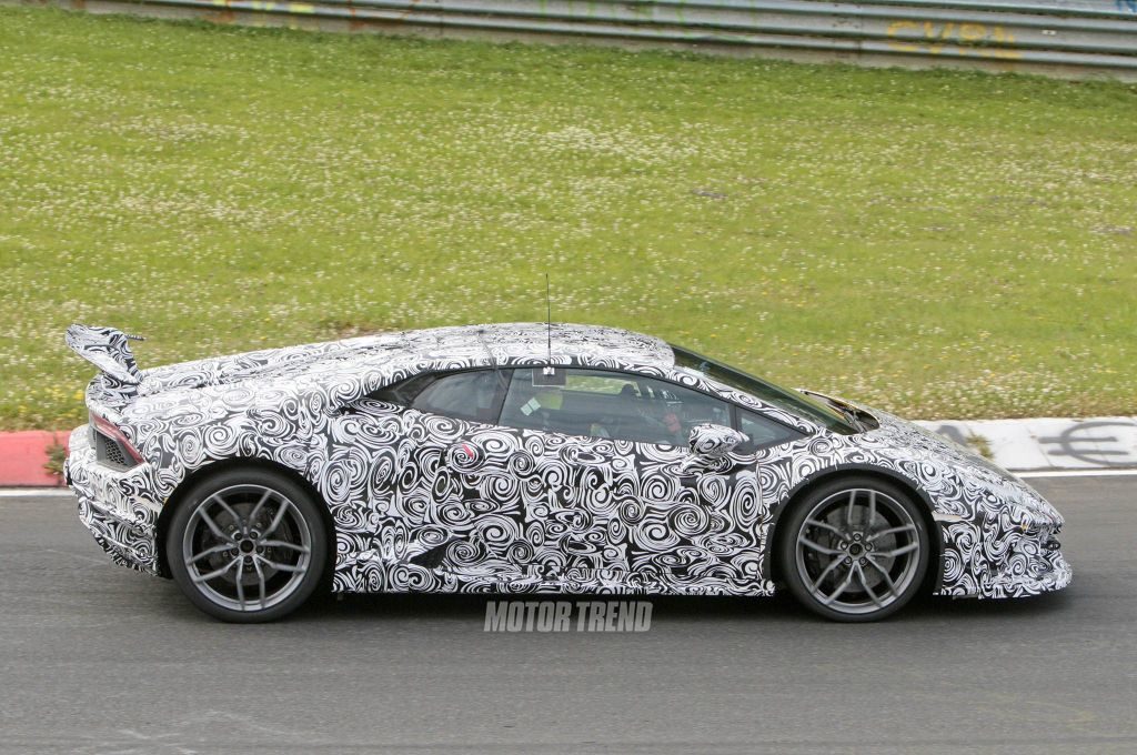 Lamborghini Huracan Superleggera spy shots-3