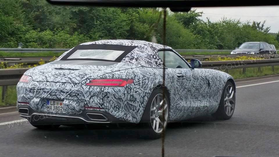 SCOOP: Mercedes-AMG GT Roadster Spied