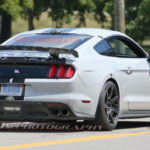 Ford Shelby Mustang GT500 spy shots-5