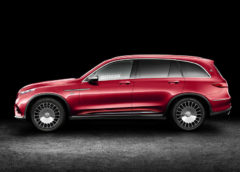 Bentayga-Rivaling Mercedes-Maybach SUV to Launch in 2019