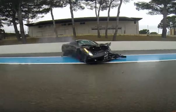 Ferrari 458 Speciale Crash-Paul Ricard