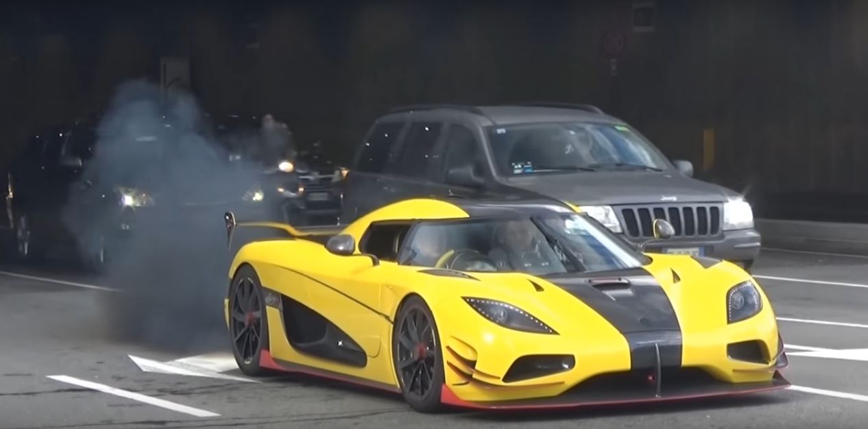 Koenigsegg Agera ML Overheats Breaks down in Milan