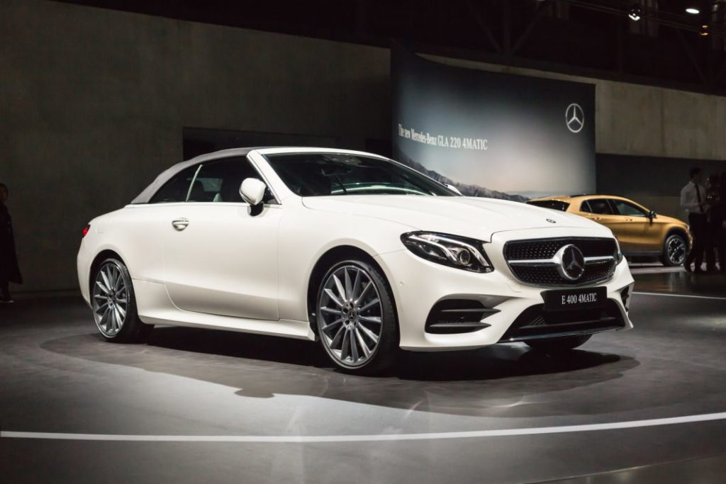Mercedes-Benz-E400-Cabriolet-Geneva-2017-5-1068x712