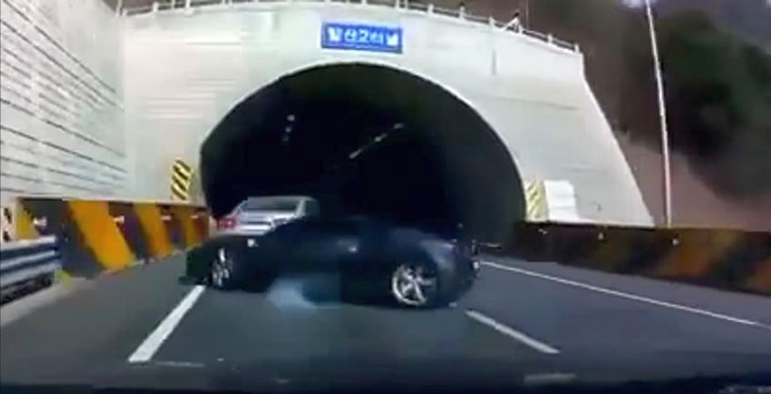 Ferrari 488 GTB wrecked in South Korea