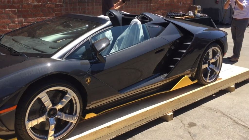 Lamborghini Centenario Roadster-Beverly Hills