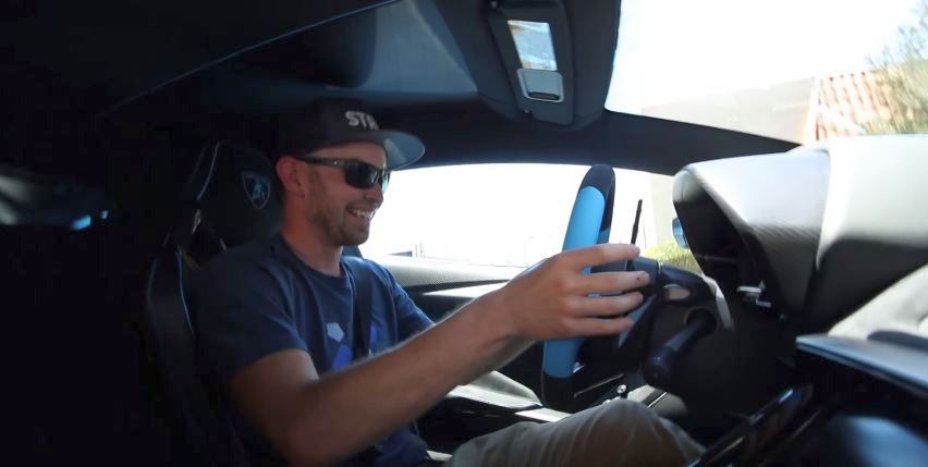 Youtuber-The Stradman-Lamborghini Centenario-Hawaiibrad