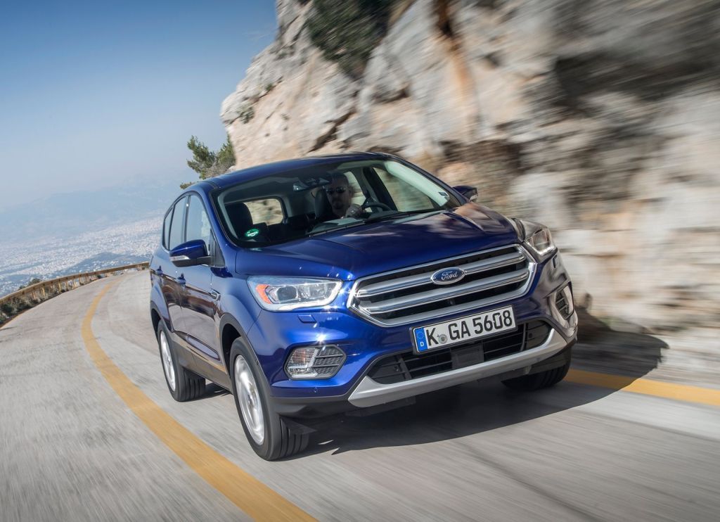 2017-Ford Kuga-1