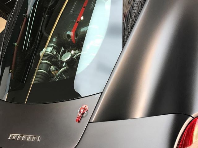 Ferrari 458-V12-LaFerrari-engine-3