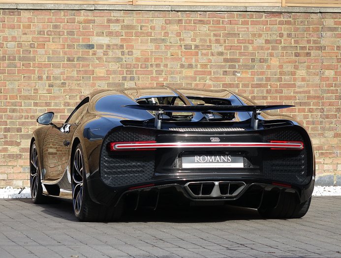 Used Bugatti Chiron for sale-Romans International-UK-3