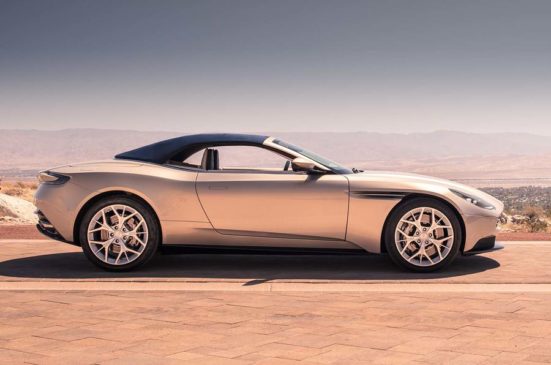 db11_volante_25