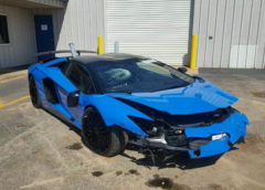Wrecked Lamborghini Aventador SV Roadster up for Auction