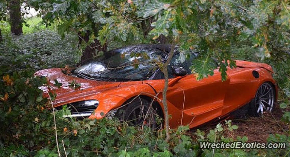 mclaren-720s-crash-1