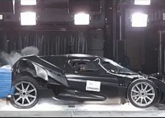 Koenigsegg Regera crash test is mildly painful to watch