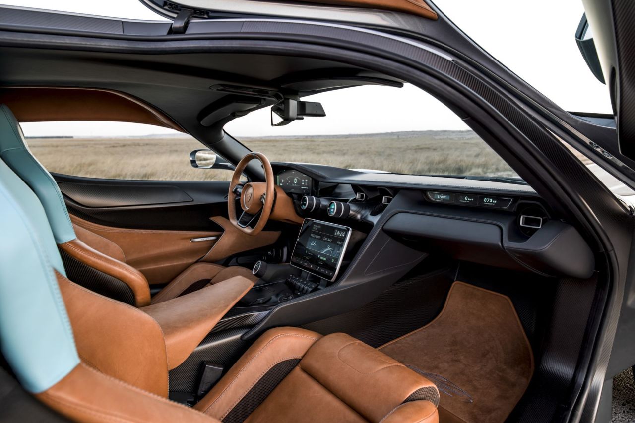 Rimac Concept Two-2018 Geneva Motor Show-4