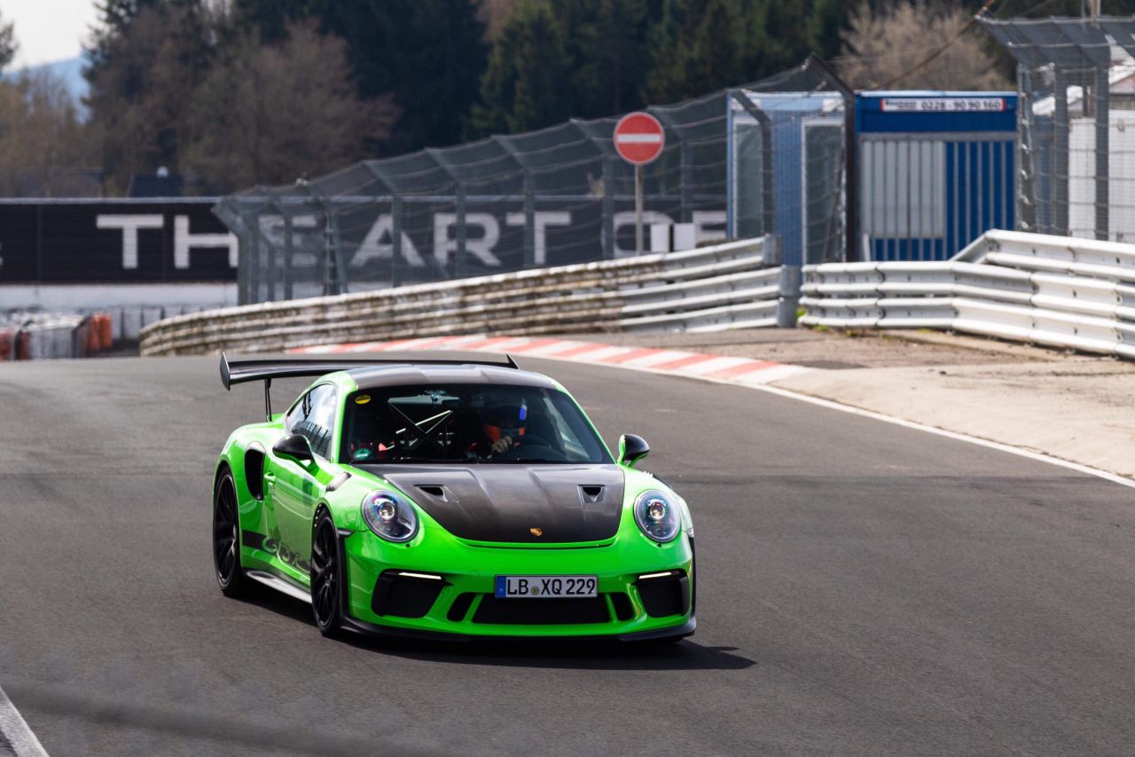 2018 Porsche 911 GT3 RS-Nurburgring lap record