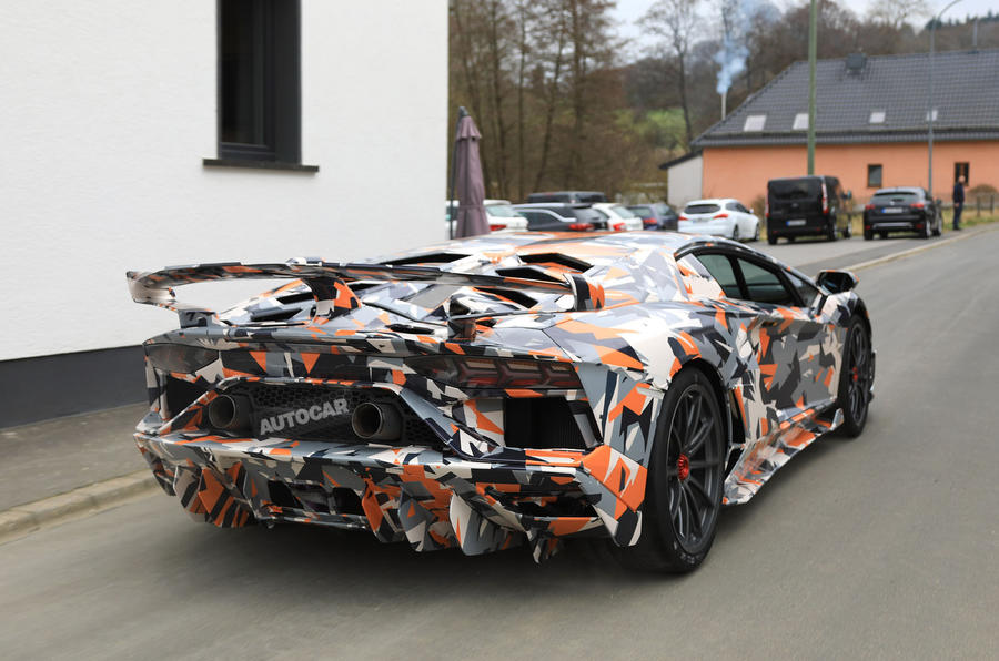 Lamborghini Aventador SVJ-spy-shots-test-mule-2