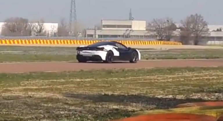 scoop-Hybrid-Ferrari-488-Prototype-test-mule-Fiorano