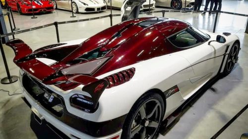 Koenigsegg Agera RS-white-red-carbon-Canada-2