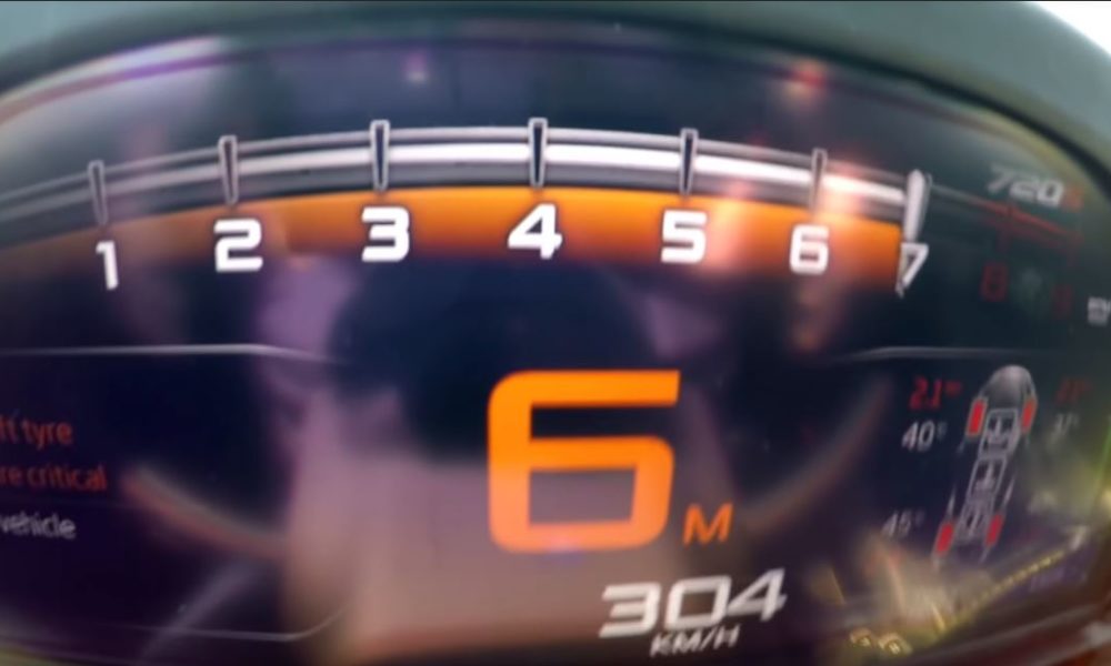 VIDEO: McLaren 720S Touches 300 Km/h in a Flash