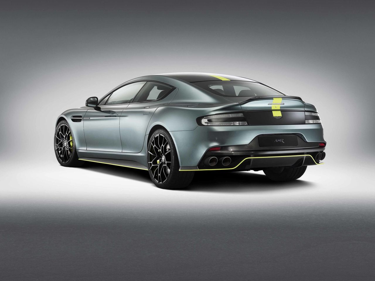 Aston Martin Rapide AMR-2
