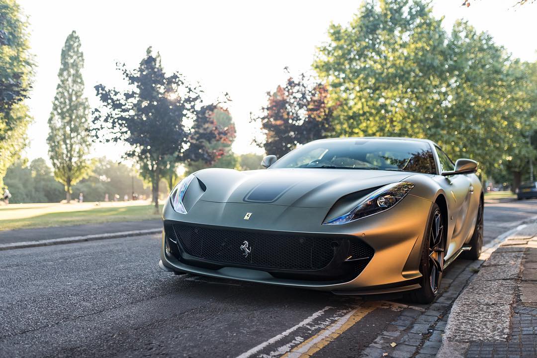 Gordon Ramsay-Ferrari 812 Superfast-HR Owen-1