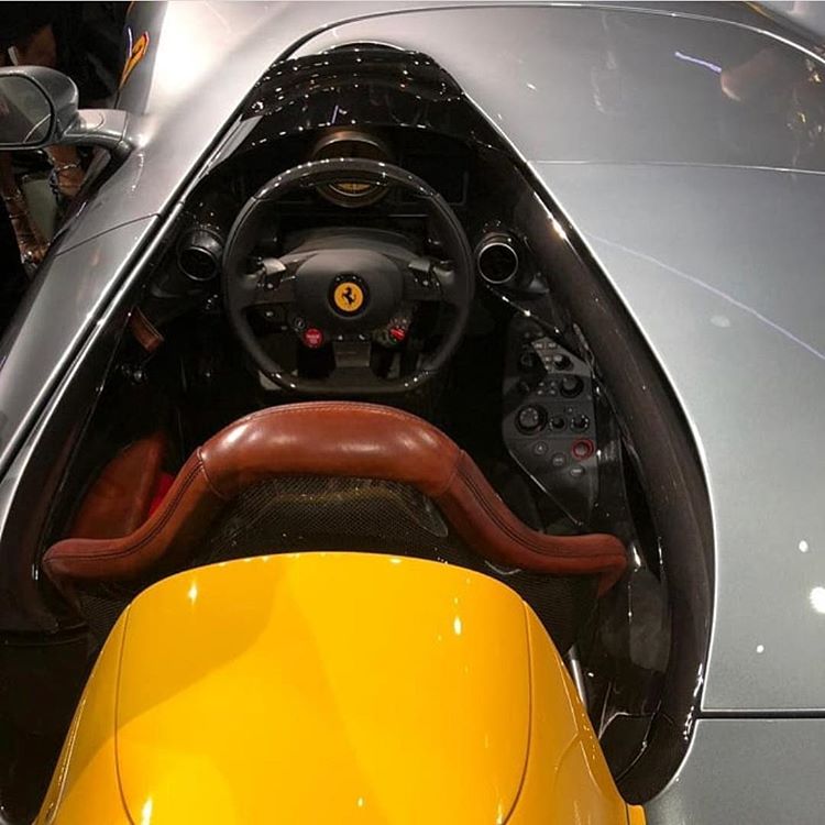 Ferrari 812 Monza SP1 2